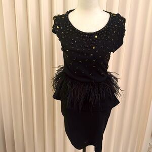 Short cocktail dress. Alice+ Olivia